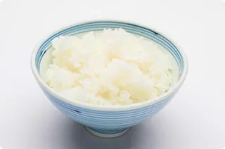 炊きたてごはん、お米は「あきたこまち」