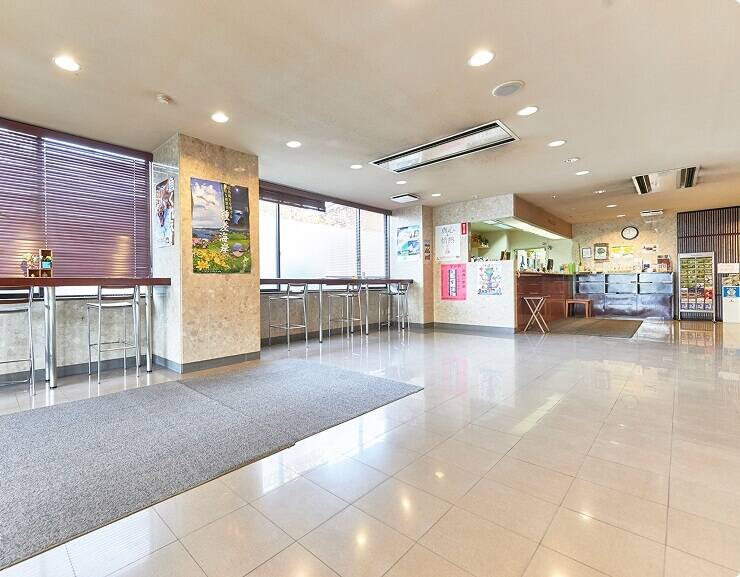 ロビー：ホテルセレクトイン八戸中央 