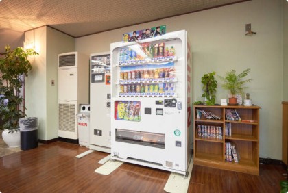 自動販売機：ホテルセレクトイン古川