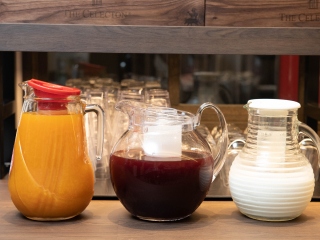 野菜ジュースとサプリメント・ドリンク