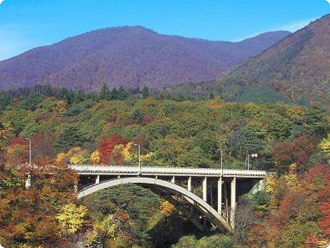 鳴子峡、鳴子温泉：ホテルセレクトイン古川