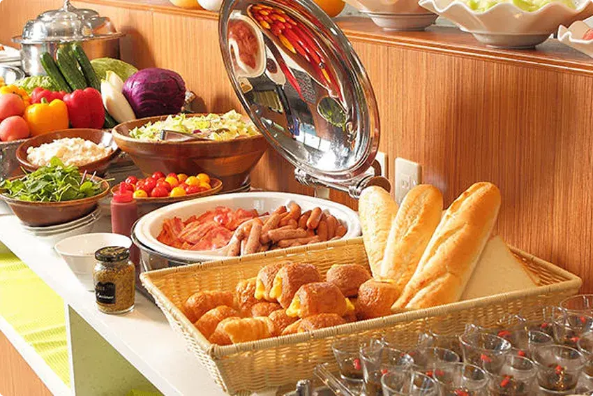 朝食：セレクトロイヤル八代