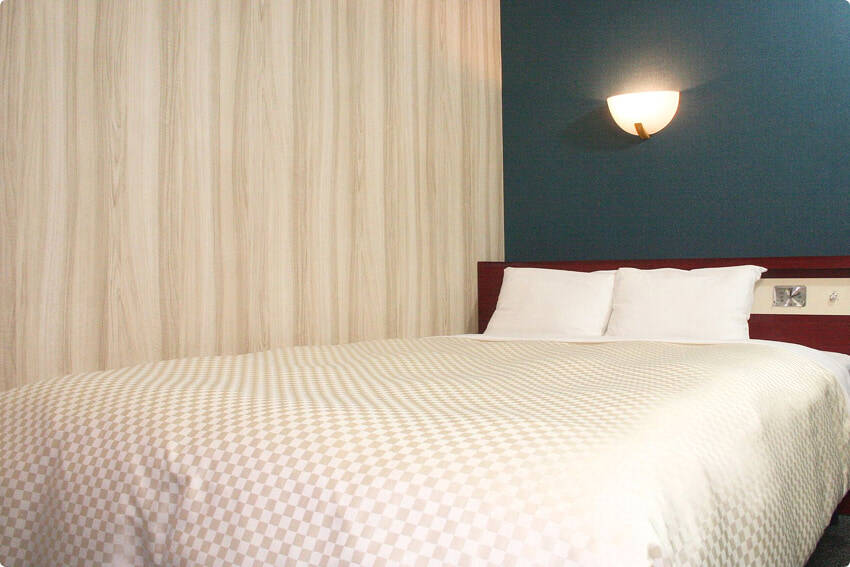 デラックスシングル：ロイヤルホテル大館