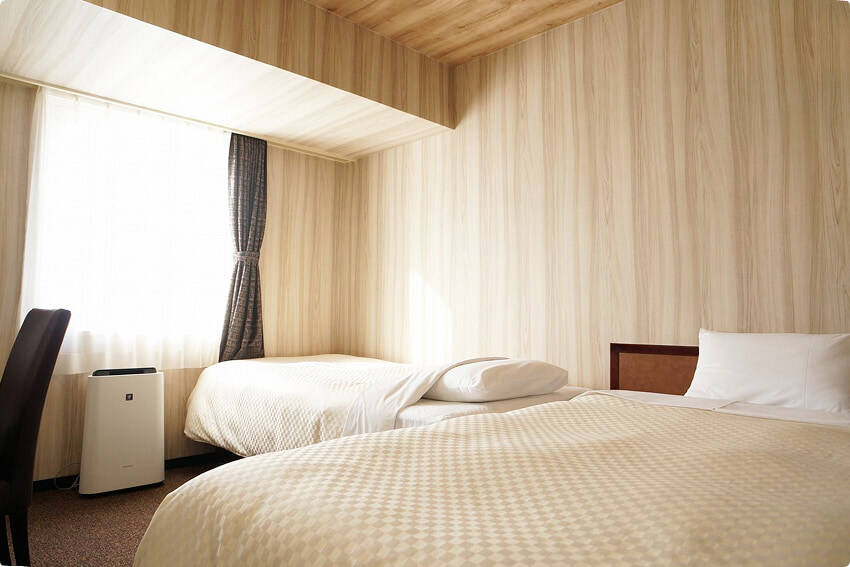 スタジオツイン：ロイヤルホテル大館