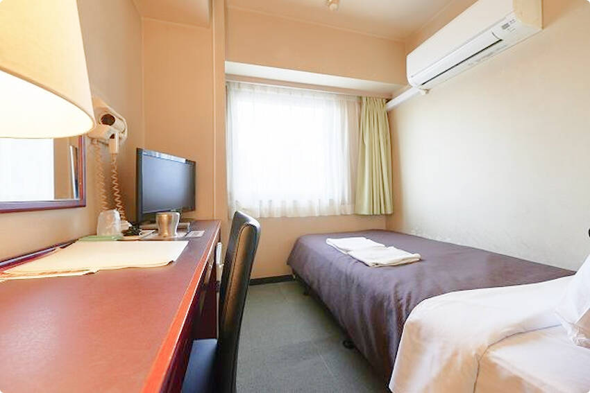 シングル：ホテルセレクトイン長野