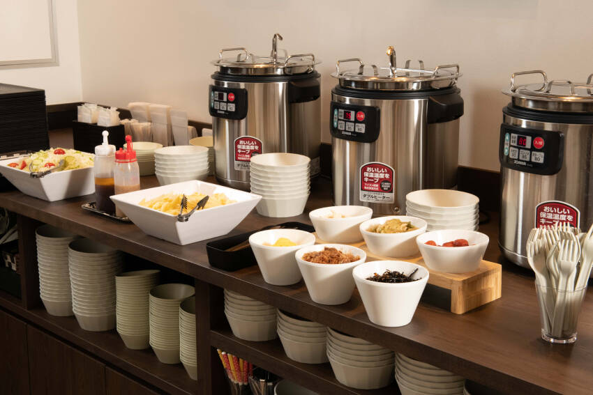 朝食バイキング