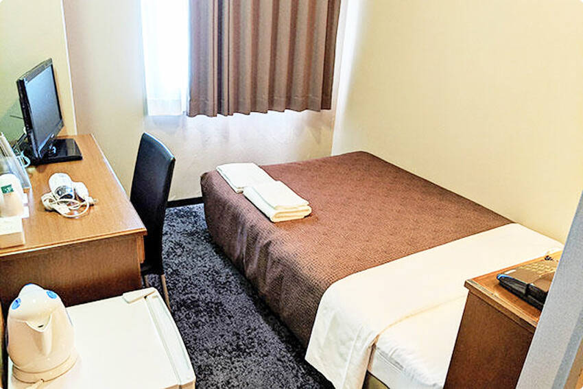 セミダブル：ホテルセレクトイン三島