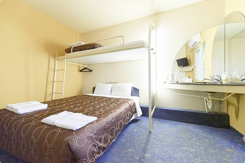 ダブル：ホテルセレクトイン沼津