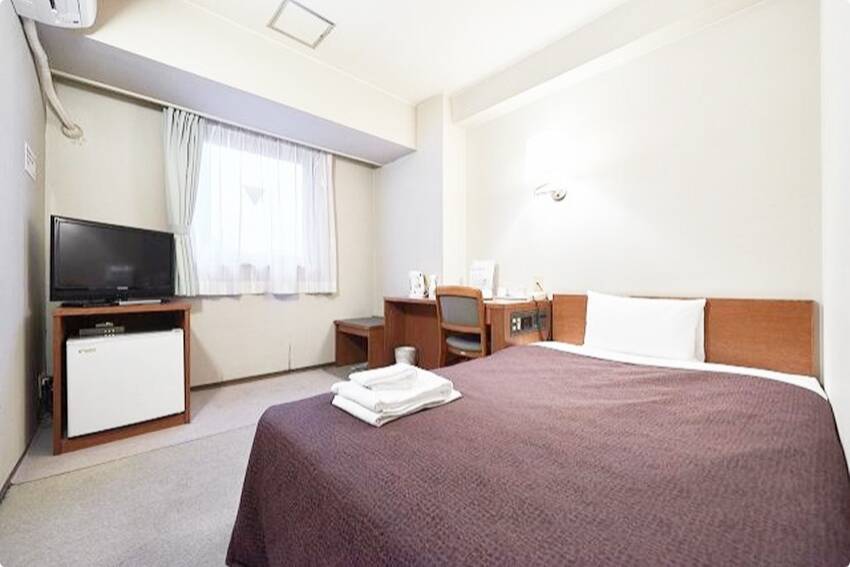 セミダブル：ホテルセレクトイン焼津駅前