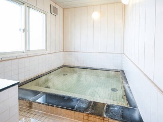 写真：館内に男性大浴場