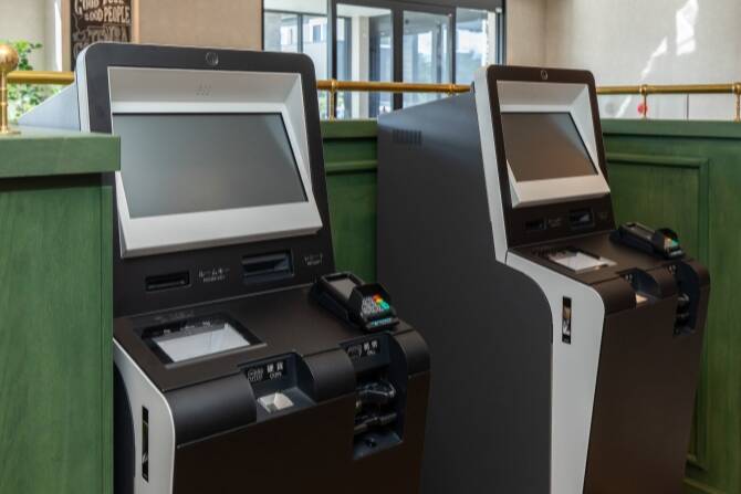 チェックイン機2台：ザ・セレクトン富士山御殿場インター