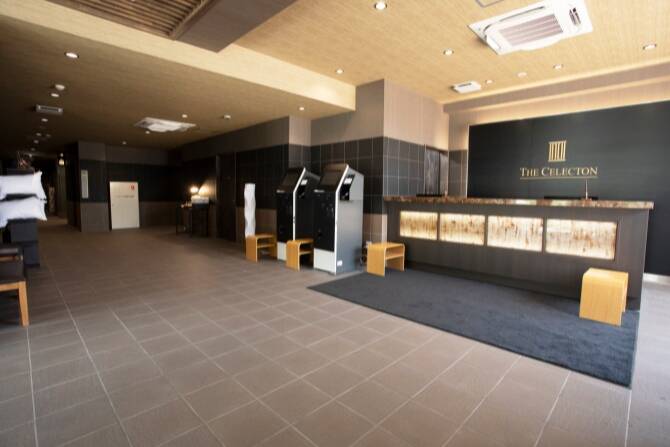 フロント：ザ・セレクトン大宮快速・北本駅前