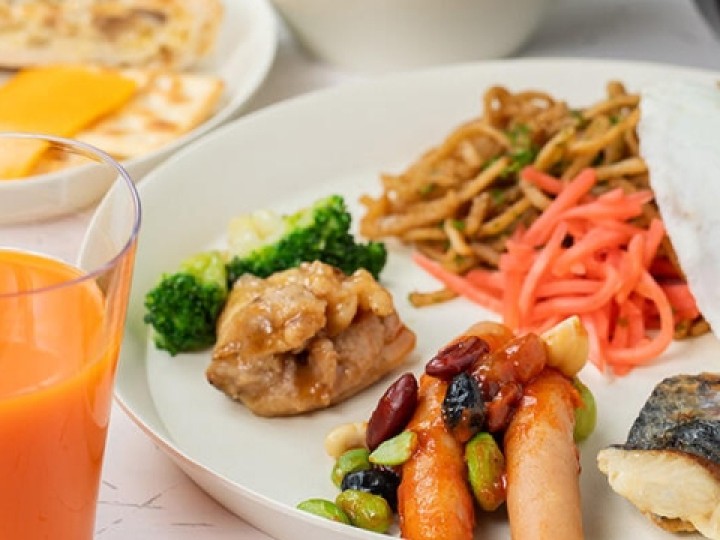 朝食：ザ・セレクトン富士山御殿場インター