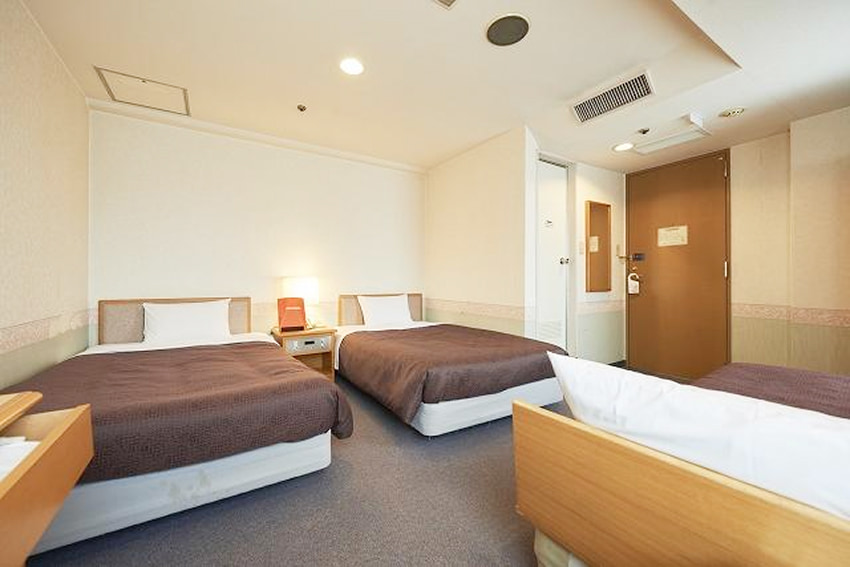 トリプル:ホテルセレクトイン青森