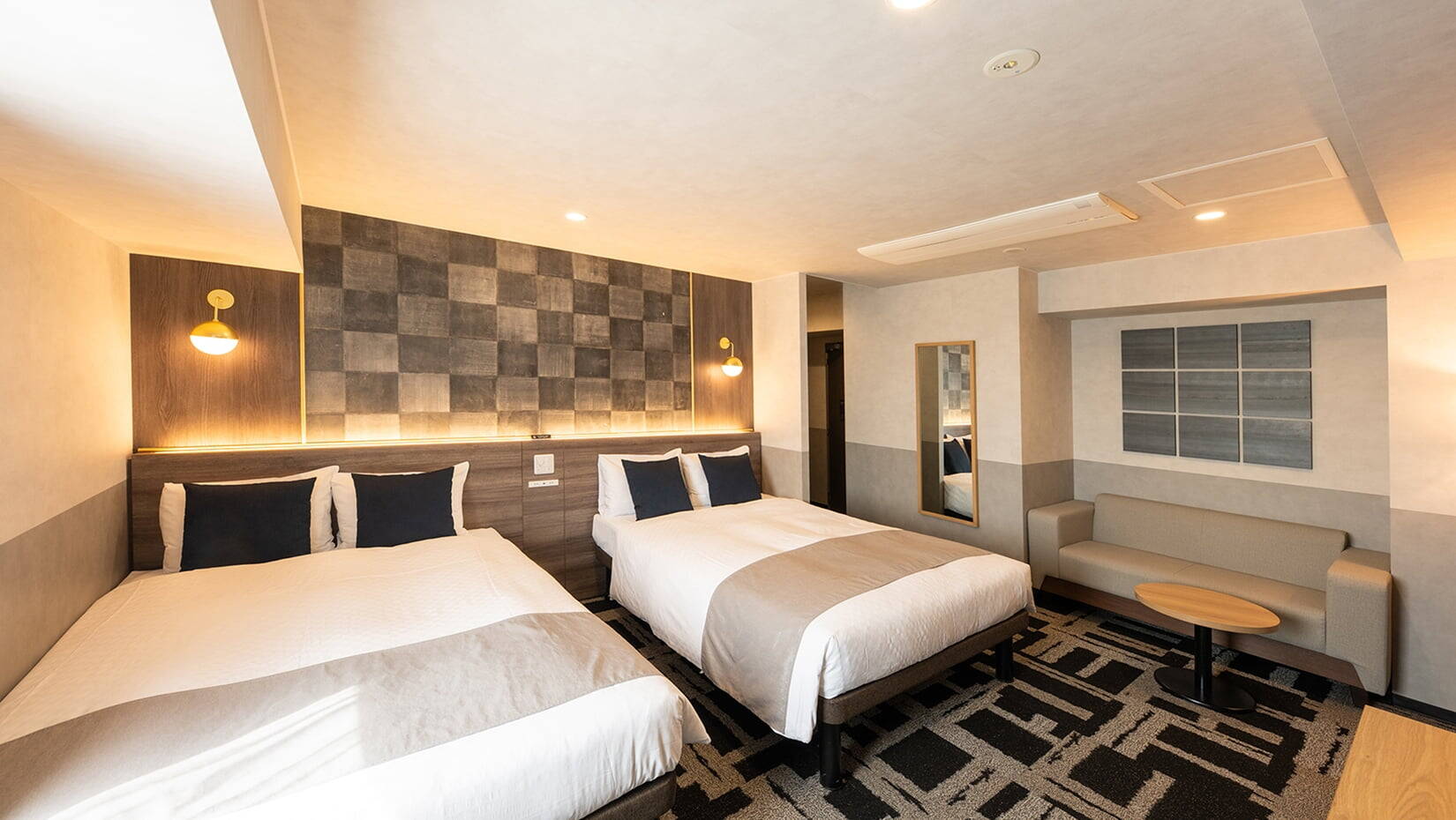 客室：いやし処ほてる寛楽秋田川反