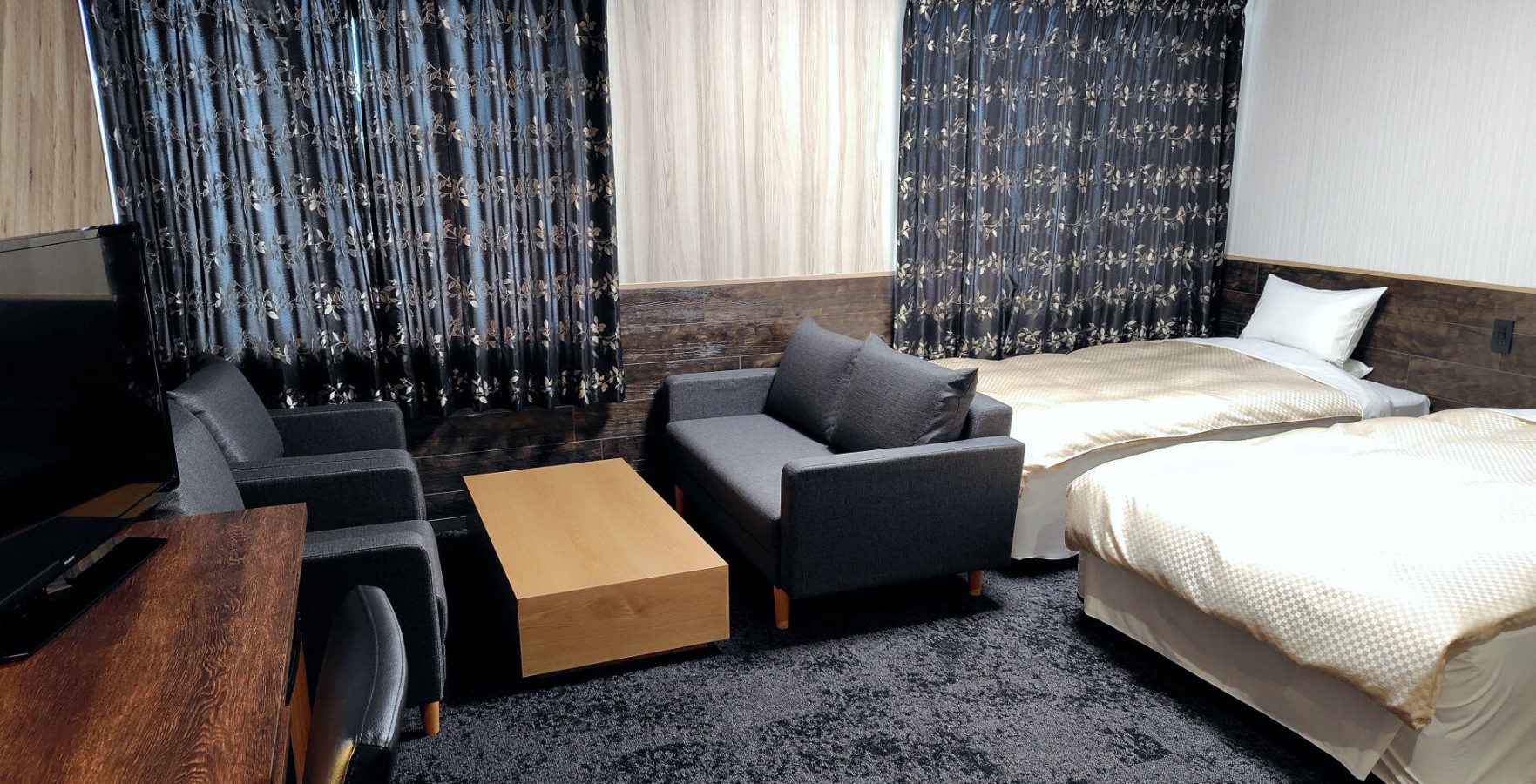 客室：グランドパークホテル大館