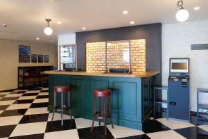 フロント：ザ・セレクトンあべの松原駅前　