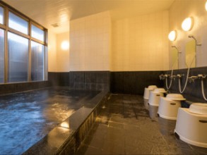 女性用浴室：グランドパークホテル大館