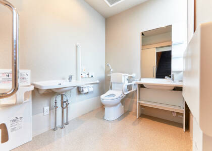 多目的設備：いやし処ほてる寛楽埼玉・本庄早稲田ひのきの館 