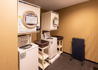 コインランドリー：いやし処ほてる寛楽秋田川反