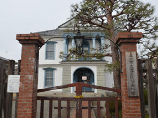 本庄市立歴史民俗資料館（本庄宿、本陣の門）：いやし処ほてる寛楽埼玉・本庄早稲田ひのきの館 周辺情報