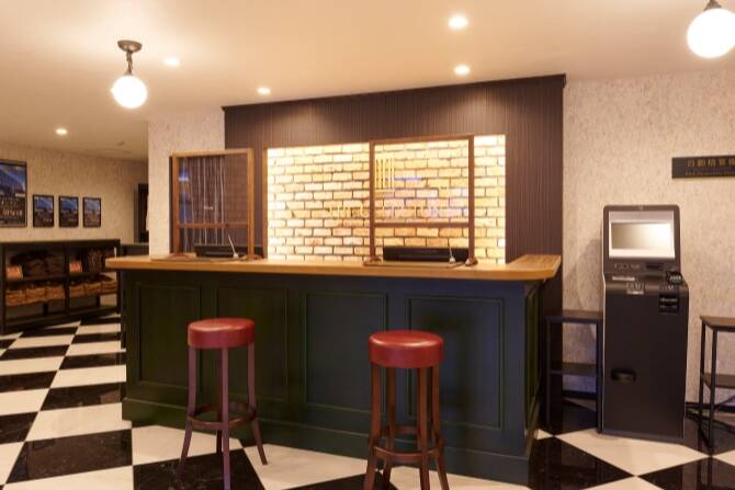 フロントカウンター：ザ・セレクトンあべの松原駅前　