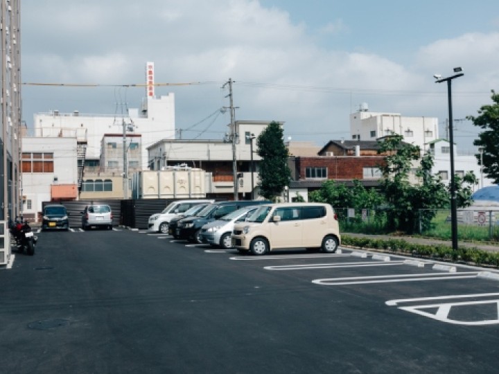 無料駐車場：ザ・セレクトン倉敷水島