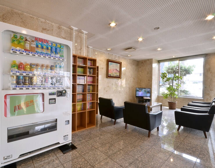 ロビー：ホテルセレクトイン伊勢原 