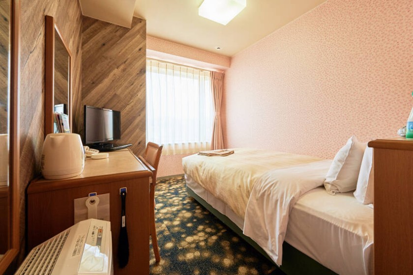 シングルルーム：アネックスロイヤルホテル