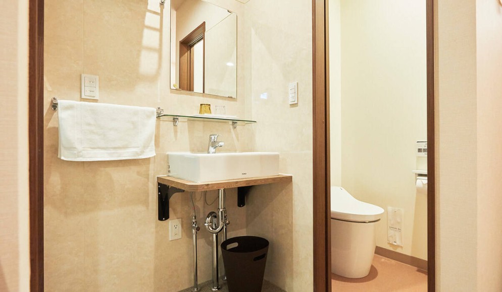 ダブルルーム：いやし処ほてる寛楽埼玉・本庄早稲田ひのきの館 