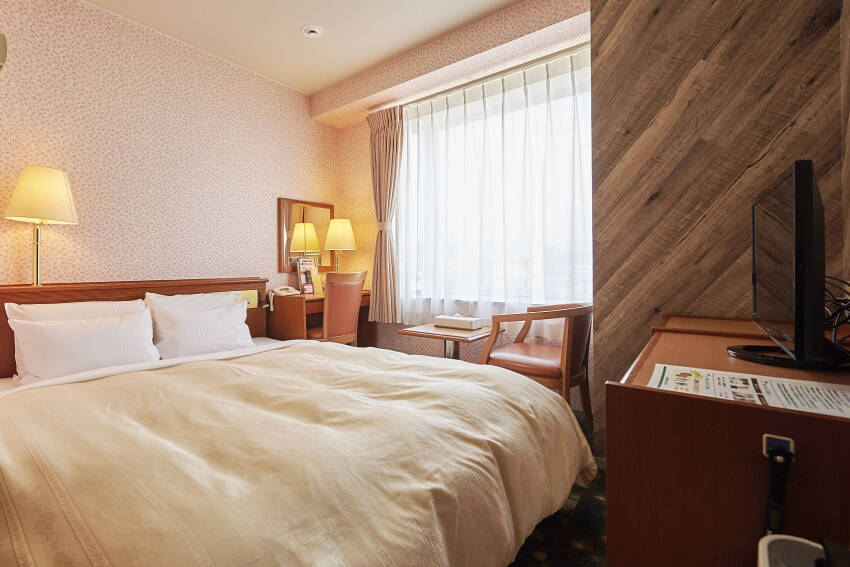 ダブルルーム：アネックスロイヤルホテル