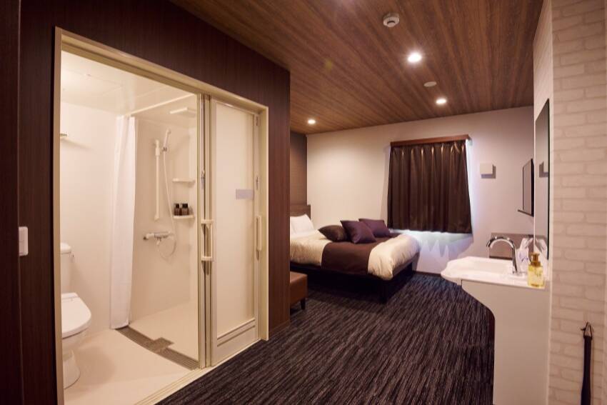 ユニバーサルルーム：ザ・セレクトンあべの松原駅前　