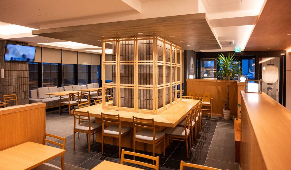 レストラン：いやし処ほてる寛楽秋田川反