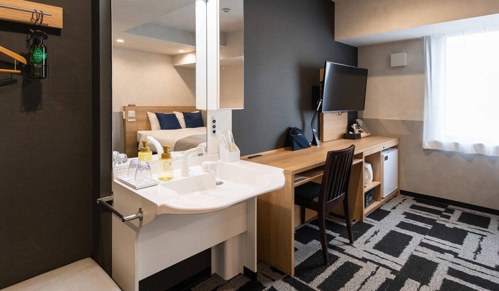 ユニバーサルルーム：いやし処ほてる寛楽秋田川反