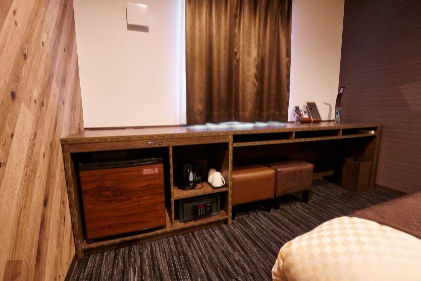 ダブルルーム：ザ・セレクトンあべの松原駅前　