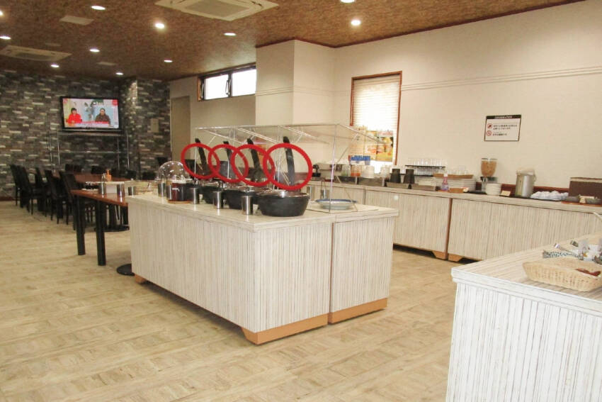 朝食会場：アネックスロイヤルホテル