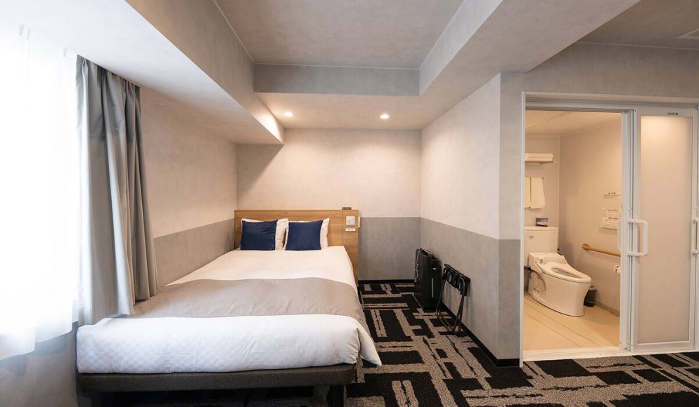 ユニバーサルルーム：いやし処ほてる寛楽秋田川反