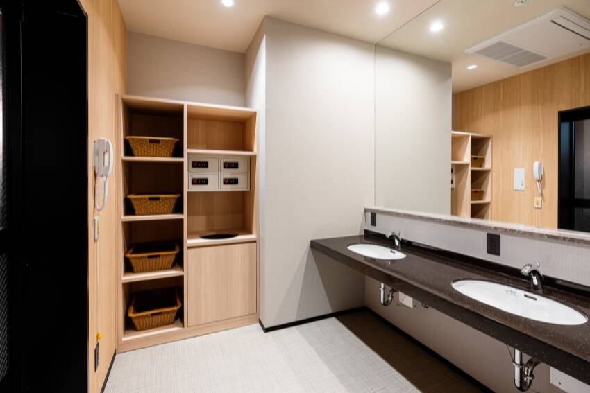 大浴場　脱衣所：ザ・セレクトン久留米