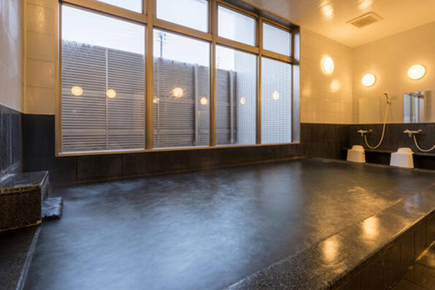 天然温泉浴場：グランドパークホテル大館