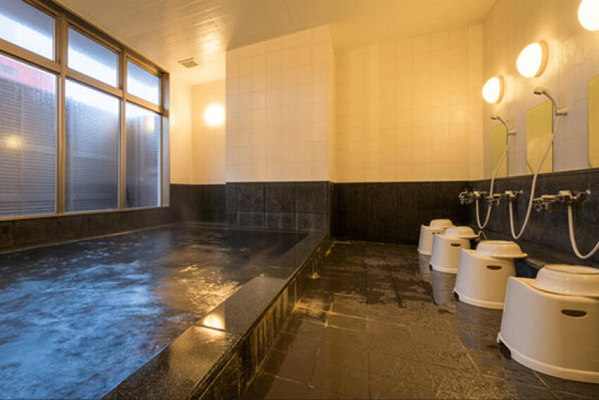 天然温泉浴場：グランドパークホテル大館