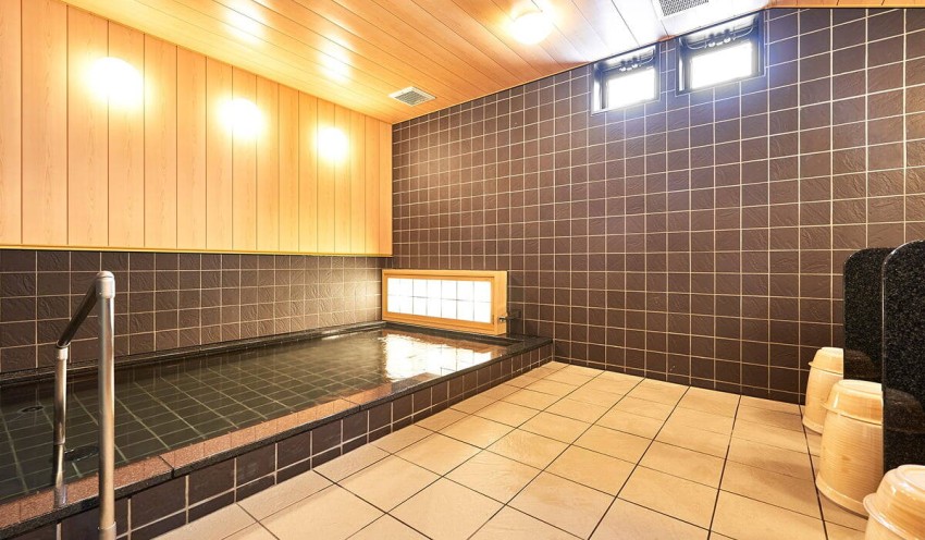 大浴場：いやし処ほてる寛楽埼玉・本庄早稲田ひのきの館 