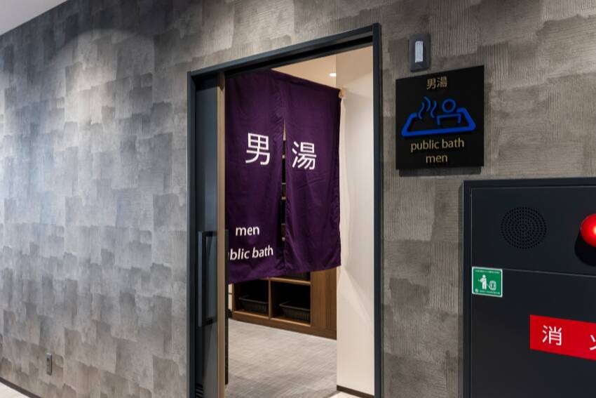 男湯　大浴場：ザ・セレクトン久留米