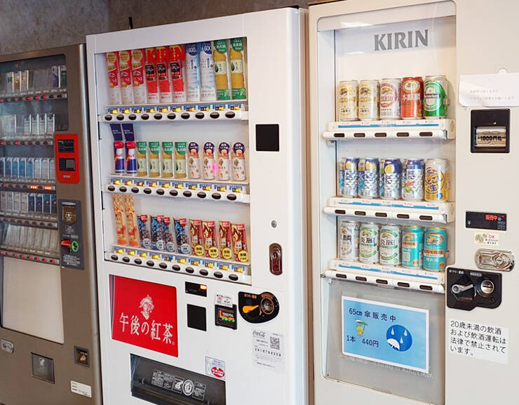 自動販売機：ホテルセレクトイン三島