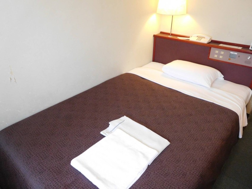 セミダブル：ホテルセレクトイン長野