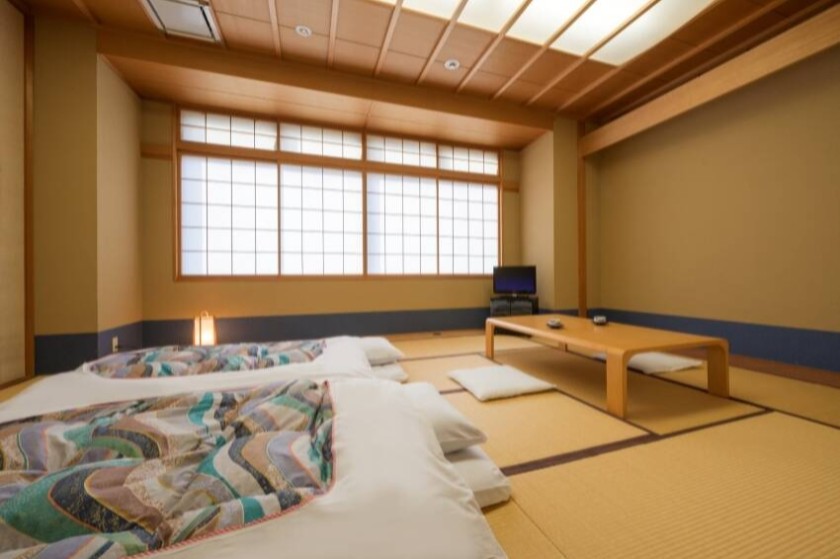 和室：アネックスロイヤルホテル