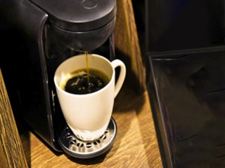 写真：ウェルカムコーヒー（無料コーヒーサービス）