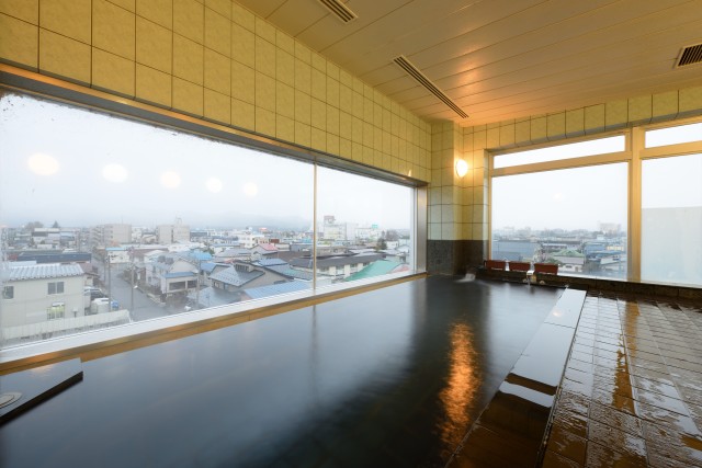 ロイヤルホテル大館