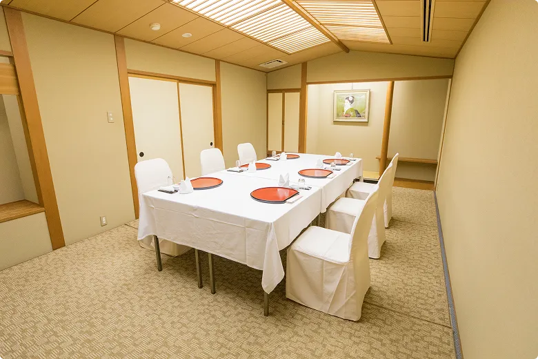 花宴（はなのえん）：宴会場横手セントラルホテル