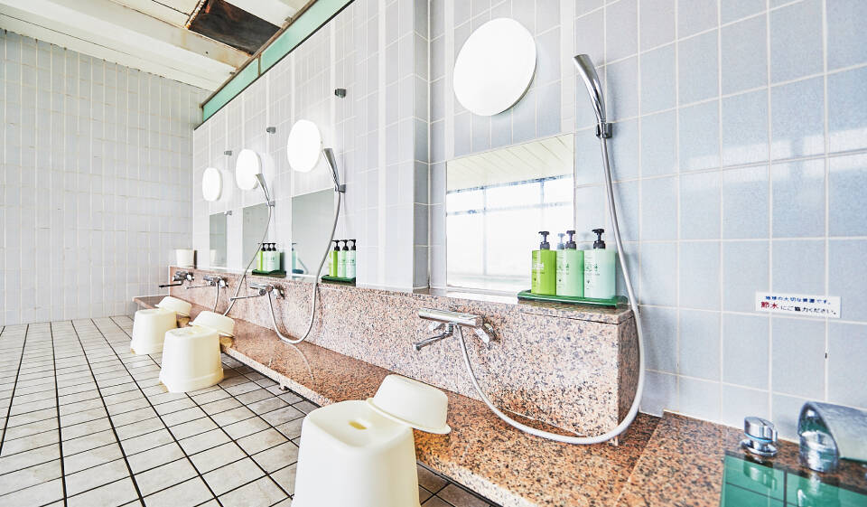 洗い場：アネックスロイヤルホテル