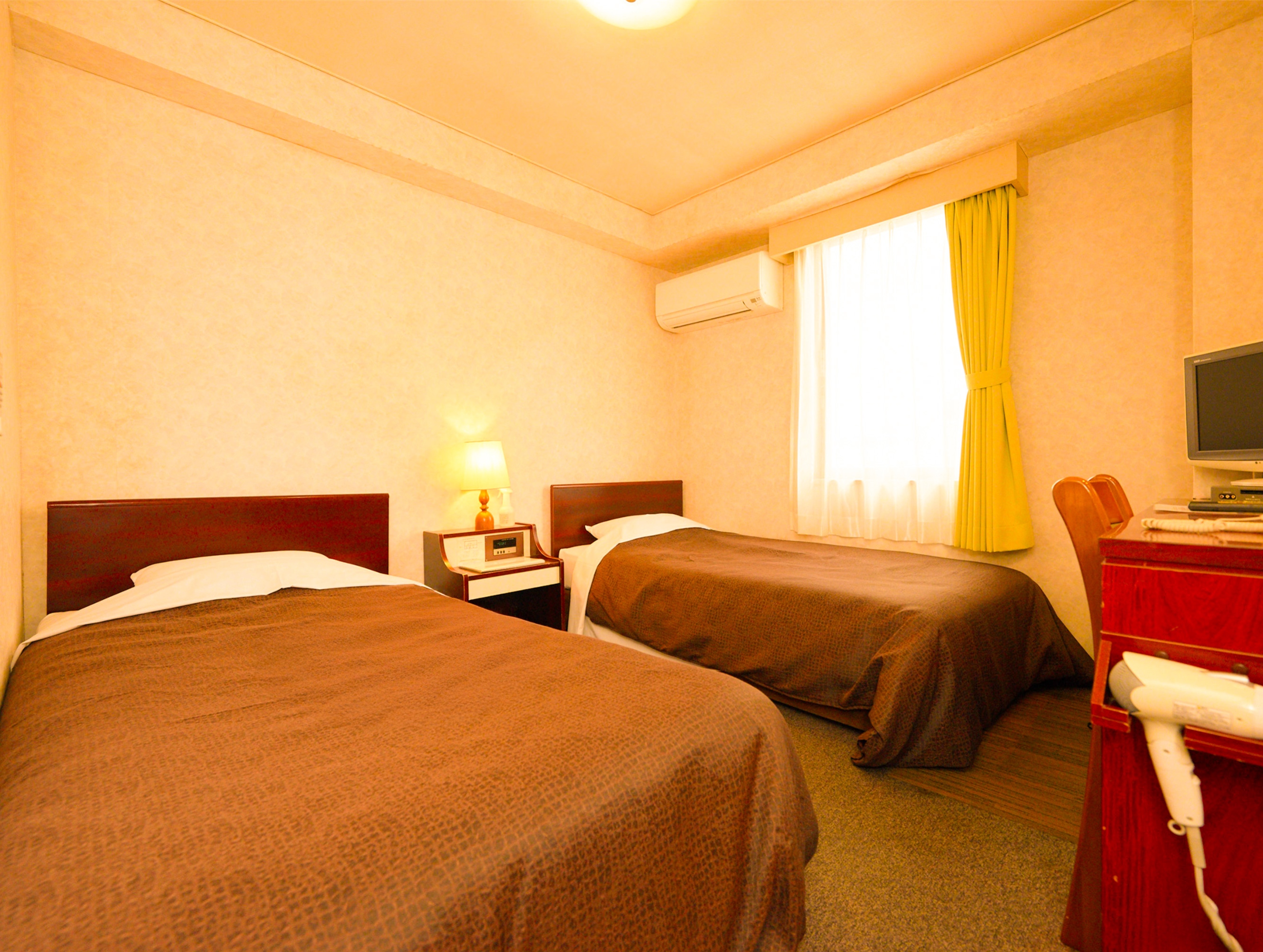 ホテルセレクトイン米沢：客室